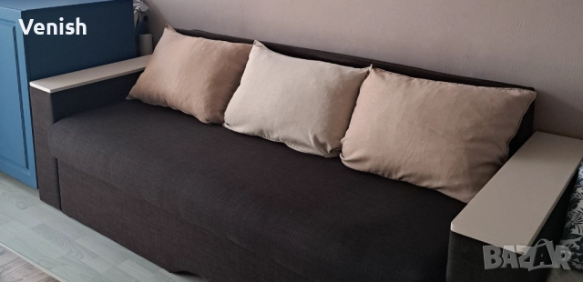 Голям разтегателен триместен диван 