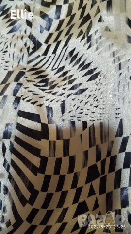 Детска копринена лятна рокля , снимка 4 - Детски рокли и поли - 36915946