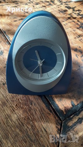 часовник настолен със секундарник и аларма антикварна рядкост, снимка 2 - Други - 16922780