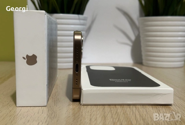 256GB iPhone 16 Pro Desert Titanium + подарък калъф и зарядно на Apple, снимка 6 - Apple iPhone - 53305202