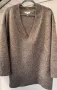 Топла блуза H&M с V деколте, овърсайз, снимка 4
