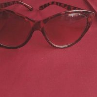   Продавам дамски маркови слънчеви очила, снимка 11 - Слънчеви и диоптрични очила - 27784229