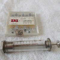 Стъклена спринцовка 10ml с игли - №41, снимка 1 - Медицински консумативи - 44110194