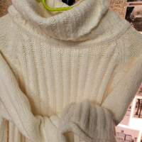 чисто бял пуловер,oversized ( XL) ,мек и лек, снимка 10 - Блузи с дълъг ръкав и пуловери - 44894148