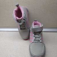 Водоустойчиви боти за момиче в сиво и розово, снимка 3 - Детски боти и ботуши - 34609162