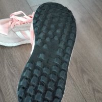 Adidas, N 36,5, снимка 4 - Детски маратонки - 29051705