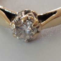 Дамски златен 375 проба пръстен с брилянт 0.25 карата-диамант, снимка 4 - Пръстени - 35474595