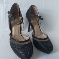 Официални обувки с камъчета TendenZ , снимка 1 - Дамски обувки на ток - 39926655