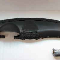 Арматурно табло Mercedes W211 E-Class (2002-2009г.) Десен airbag, снимка 1 - Части - 33620399