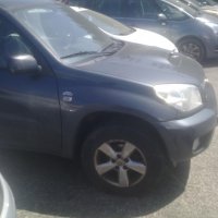 Toyota RAV4 2.0 D4D 2005 г., снимка 2 - Автомобили и джипове - 32787790