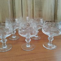 Кристални чаши, снимка 1 - Антикварни и старинни предмети - 36991465