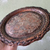 стара чиния от метал - мед с орнаменти , снимка 3 - Други ценни предмети - 33071803
