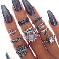 Комплекти пръстени, снимка 1 - Бижутерийни комплекти - 32287687