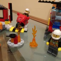 Конструктор Лего - LEGO Fire 10685 - Fire Suitcase, снимка 7 - Конструктори - 43467484