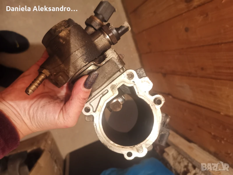 Горивна помпа Audi 3.2 TFSI , снимка 1