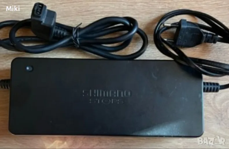 Зарядно Shimano 4 A, снимка 1