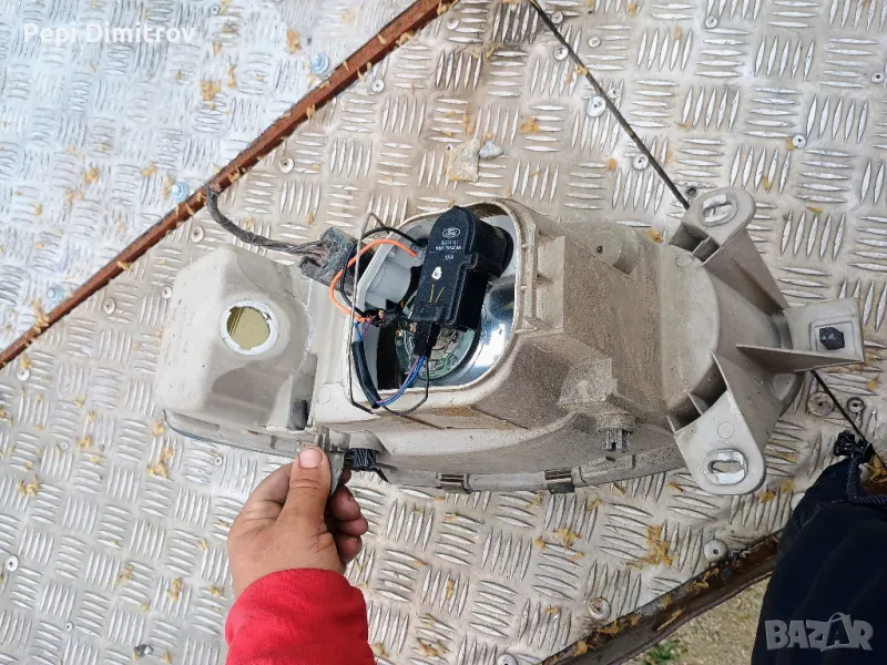 Десен фар за Ford Escort VII Estate (01.1995 - 02.1999), снимка 1