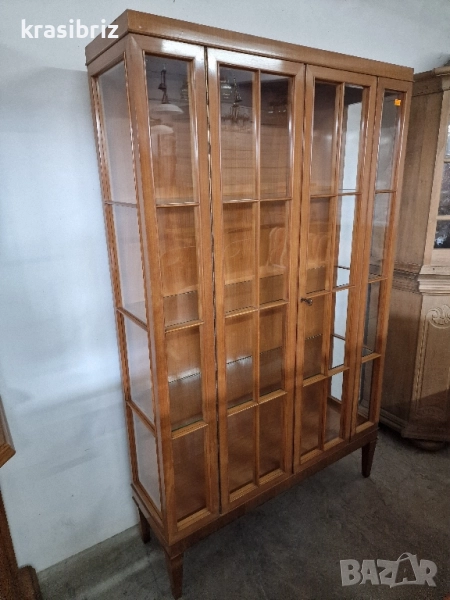 Масивна Витрина -внос от Германия! , снимка 1