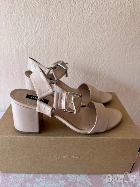 DKNY маркови сандали, снимка 1