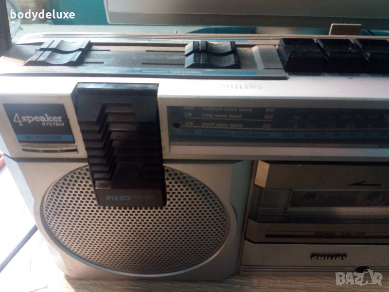 Philips D8118 радио-касетофон, снимка 1