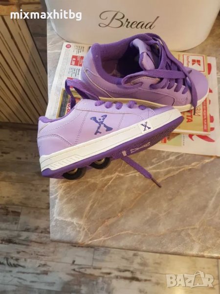 Забавни детски,спортни маратонки, снимка 1