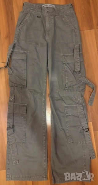 Светло сиви дънки от Bershka , снимка 1