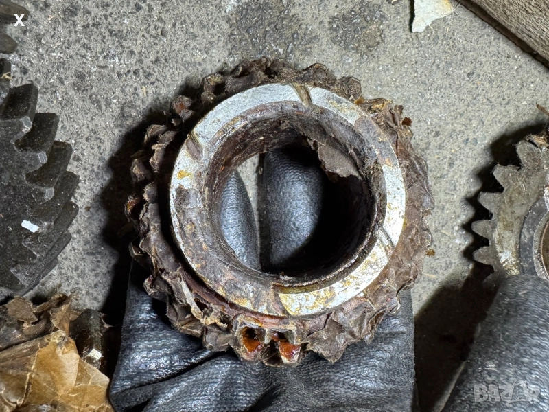 ЗЪБНО КОЛЕЛО 3-ТА СКОРОСТ КПП ГАЗ 53 ГАЗ 3307 52-170.1113-10 НОВ СССР , снимка 1