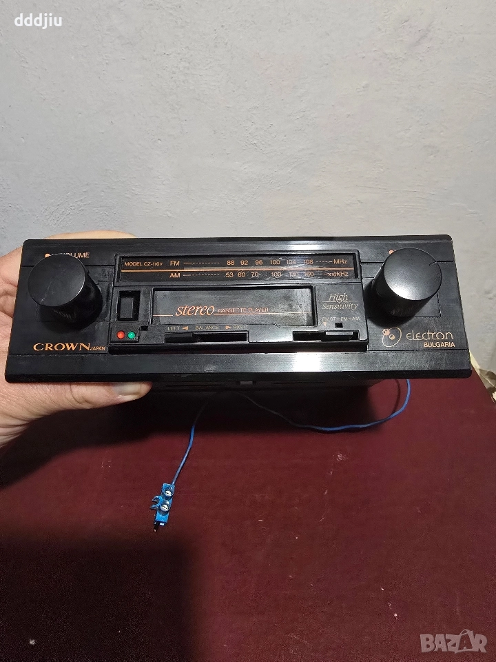 Стар Японско-Български авто-радиокасетофон electron, снимка 1