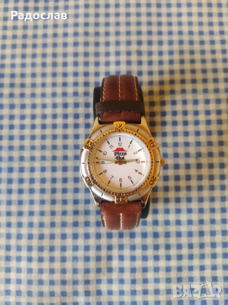 стар часовник Pizza Hut, снимка 1