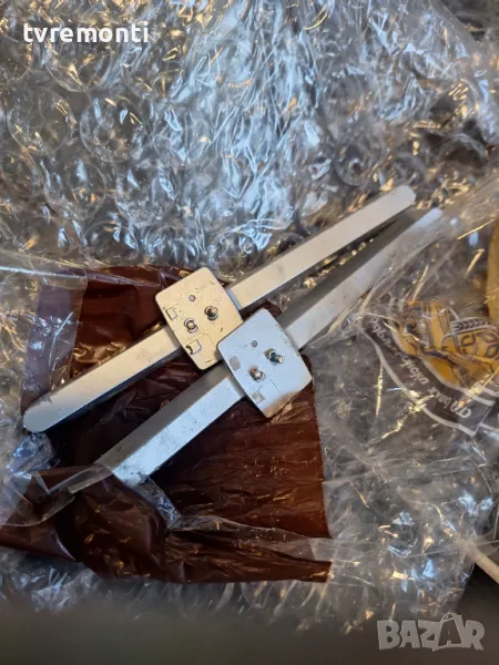 крачета оригинална стойка телевизор Philips модел 50PUS6554/12, снимка 1