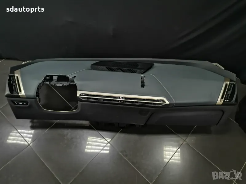 НОВО Сиво Арматурно Табло BMW IX I20 Кожа БМВ ИХ И20, снимка 1