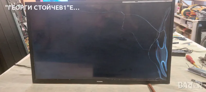 UE32T4302AK  СЧУПЕН ДИСПЛЕЙ , снимка 1