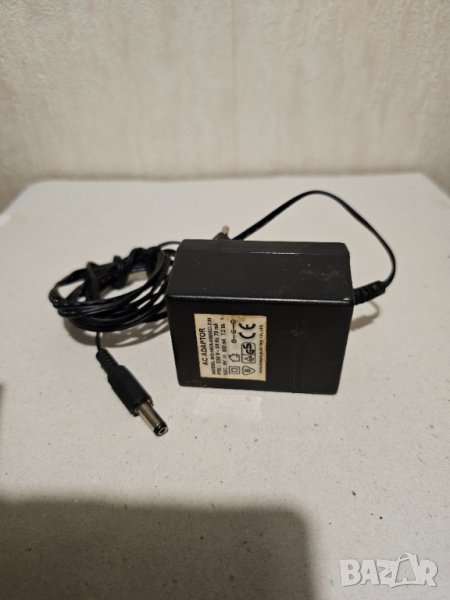 Захранване, адаптор 9 волта - 0,800 ампера, снимка 1
