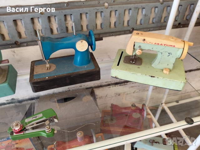 Колекция шевни машини , снимка 14 - Антикварни и старинни предмети - 53592298