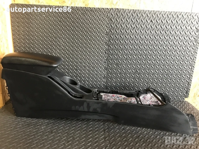 Централна конзола черна за KIA Ceed (2007–2012) 1296687, 84611-1H910, снимка 3 - Части - 53234219