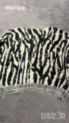 Пуловер , снимка 3 - Блузи с дълъг ръкав и пуловери - 39113687