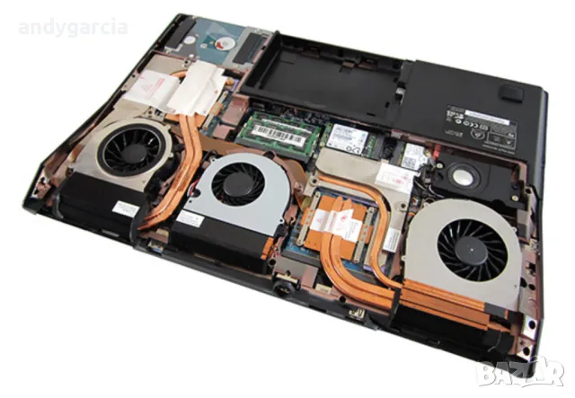 Clevo P375SM/Core i7-4710QM/Dual NVidia GTX 860M 4GB/16GB RAM/128GB SSD + 750GB HDD XMG SAGER, снимка 10 - Геймърски - 47893280