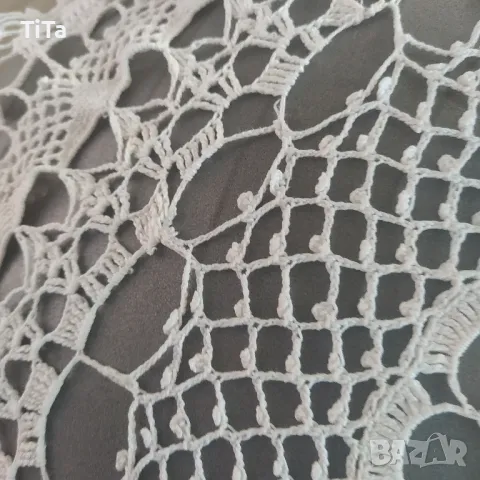 Кръгла покривка , плетена на една кука, снимка 2 - Покривки за маси - 49510731