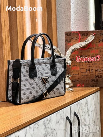 🤩Guess луксозни дамски чанти / 15 цвята🤩, снимка 13 - Чанти - 43465252