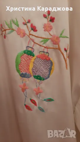 Халат естествена коприна с бродерия, снимка 5 - Нощници - 43117620