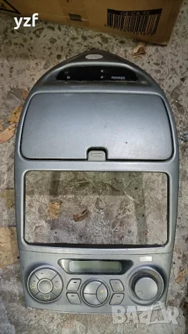 Средна конзола за тойота селика Т23 99-05г., снимка 2 - Части - 48502067