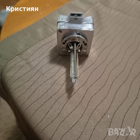 HID крушка Philips XenStart D1S 35W, снимка 2 - Аксесоари и консумативи - 51882730