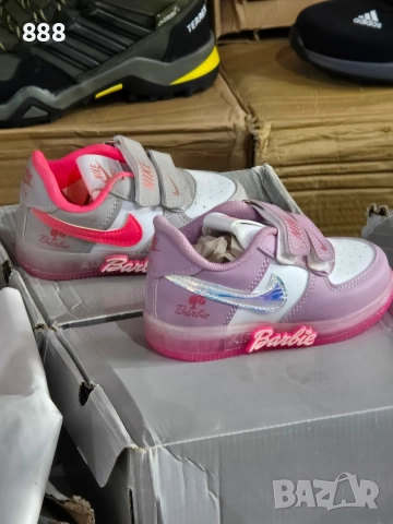 детски светещи обувки 