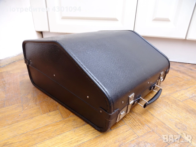 Много запазен куфар за акордеон, снимка 6 - Акордеони - 51773793