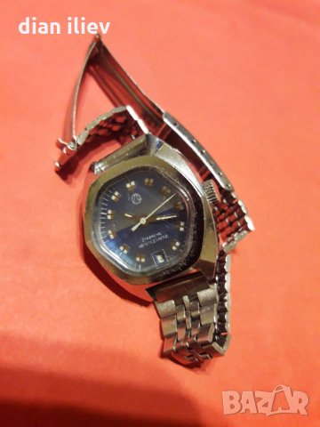 Стар дамски механичен часовник -Лъч , снимка 11 - Антикварни и старинни предмети - 26387414