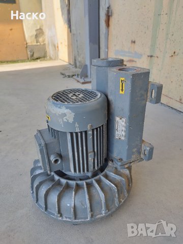 Вакуум помпа тип въздуходувка , снимка 5 - Други машини и части - 40813855