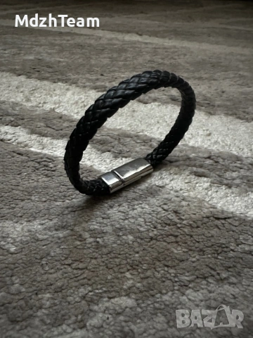 Мъжка кожена гривна