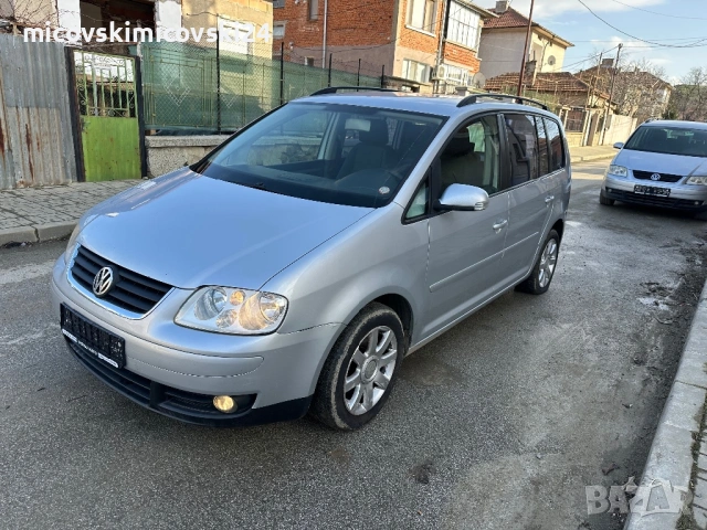 Vw Touran 2.0 tdi, снимка 3 - Автомобили и джипове - 53033299