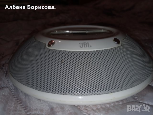 Оригинална докинг станция JBL чисто нова пълен комплект, снимка 2 - Аудиосистеми - 32277363
