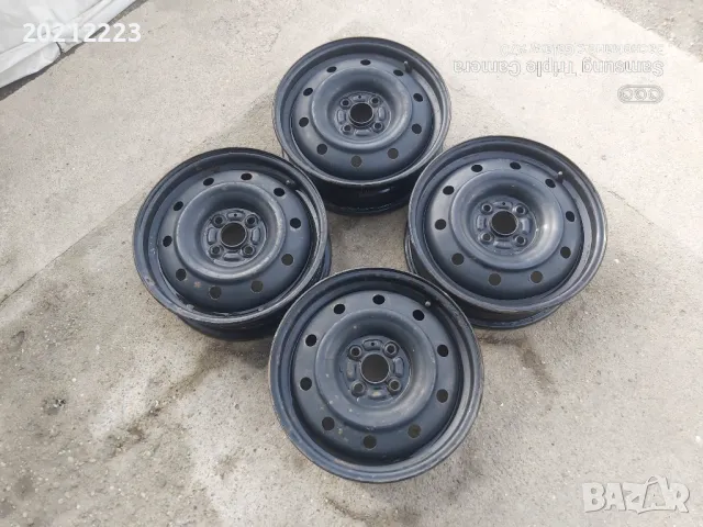 4 броя железни джанти за Тoyota Yaris 15, снимка 5 - Гуми и джанти - 48662332